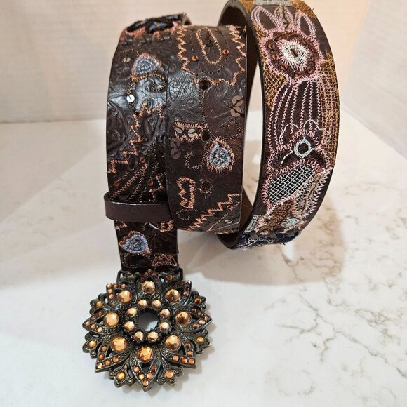 Chico's Belt Size Large Artisan Leather Decorative Metallic Embroidery Ornate - Picture 1 of 12